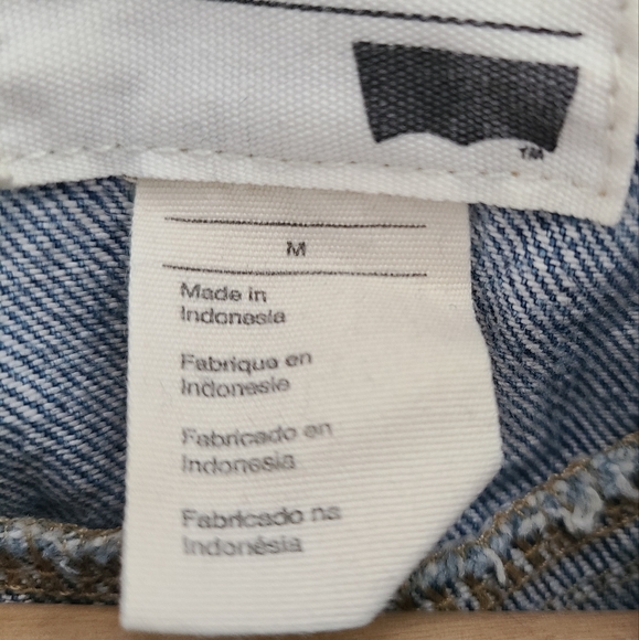 Women's Levi's denim jacket - size M - Picture 3 of 4